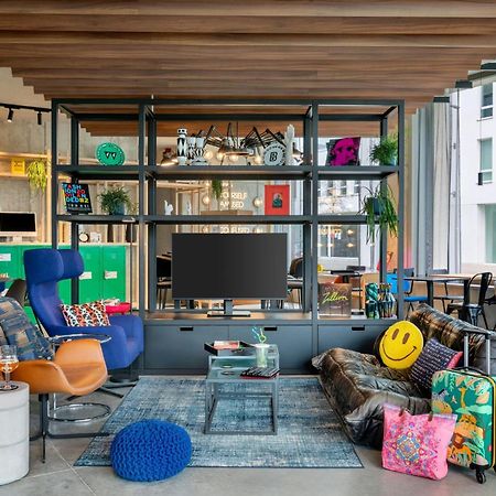 Moxy Antwerp Hotel Exterior foto