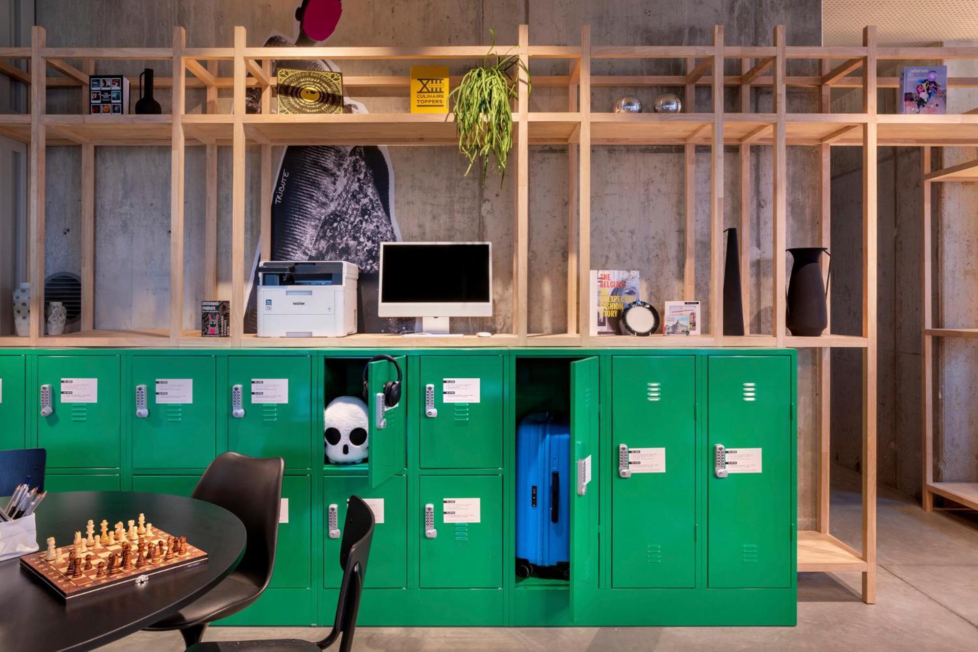 Moxy Antwerp Hotel Exterior foto