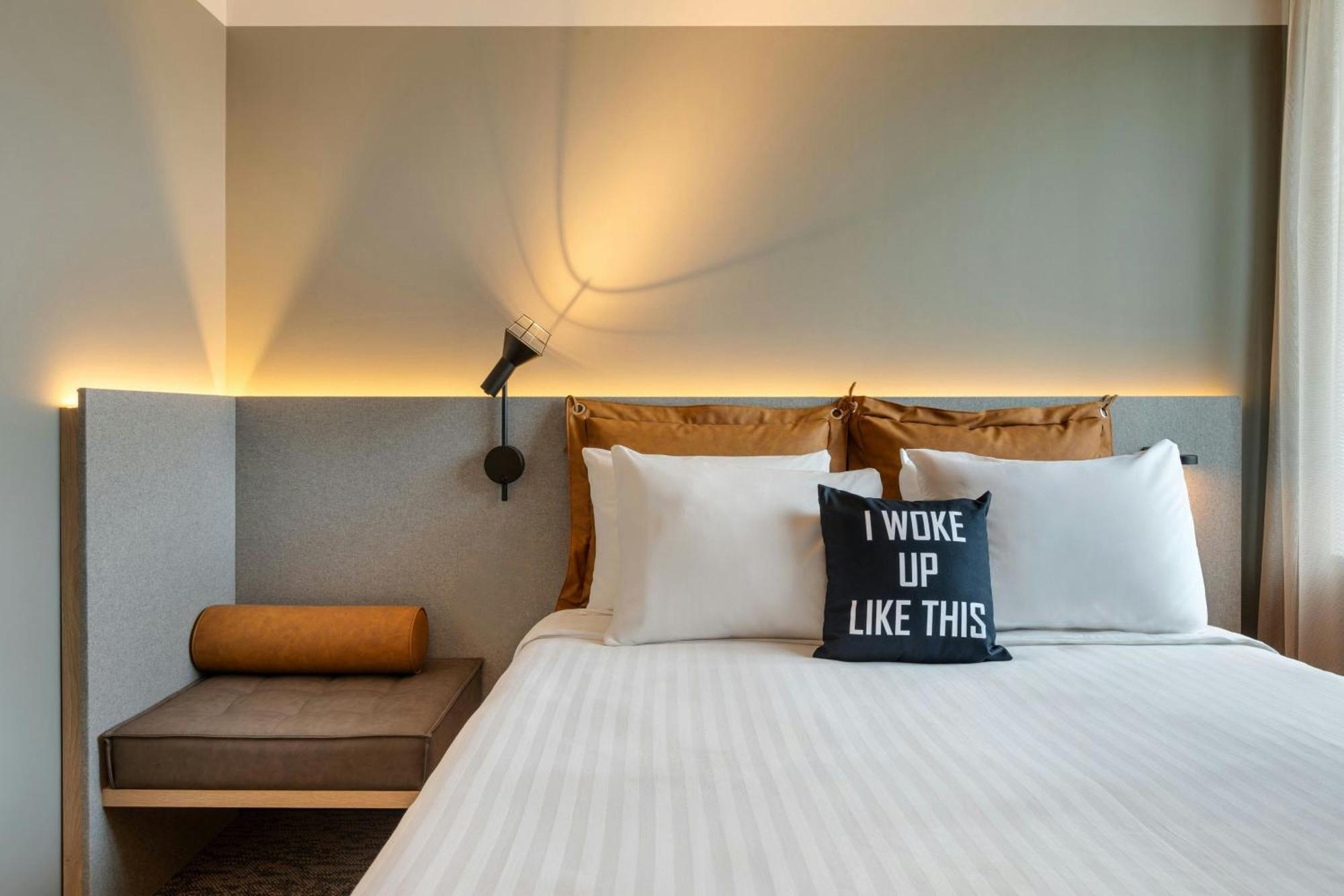 Moxy Antwerp Hotel Exterior foto