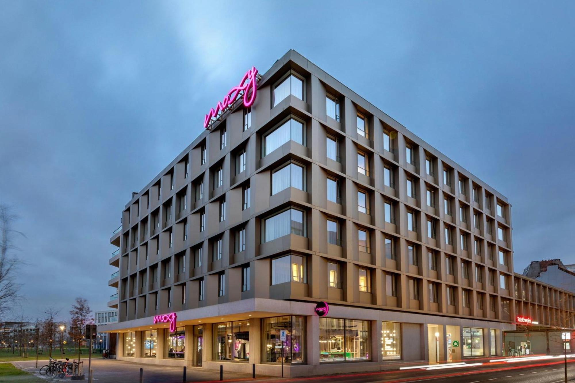 Moxy Antwerp Hotel Exterior foto